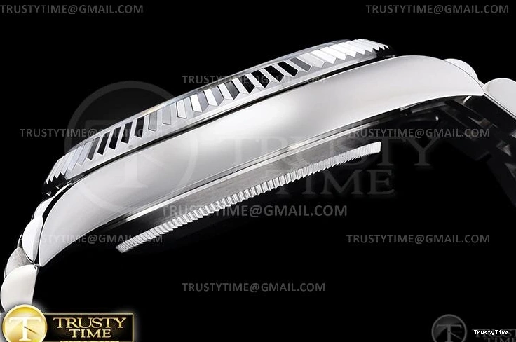 0110 DailyWear R2DJ0252E – DJ2 41mm Jub 635